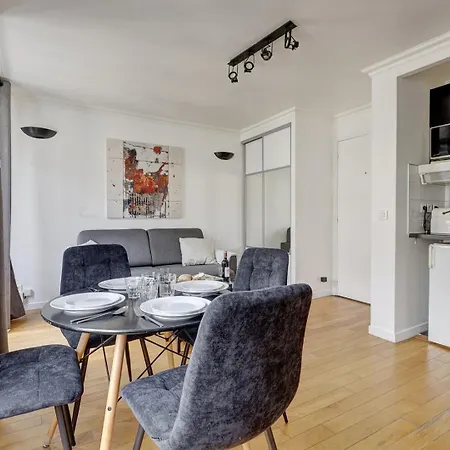 Apartment 394 Biot 9 - Superbe A Paris